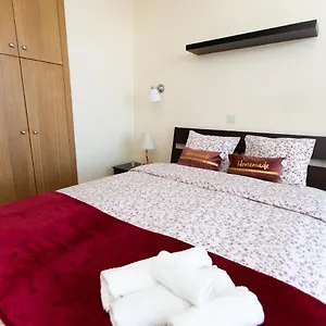 Promenade Seaview Heaven Apartment
