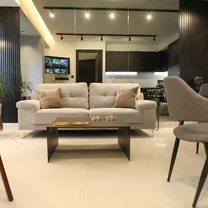 Raam Luxury Apartment